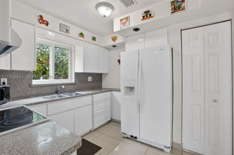 2455 SW 11th St 7-A, Miami FL - photo 10 of 38