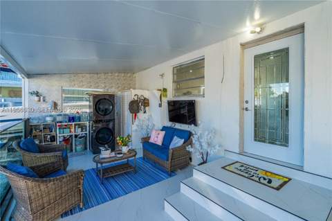 174 E 40th St, Hialeah FL - photo 16 of 31