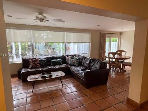 1110 Redbird Ave, Miami Springs FL - photo 13 of 25