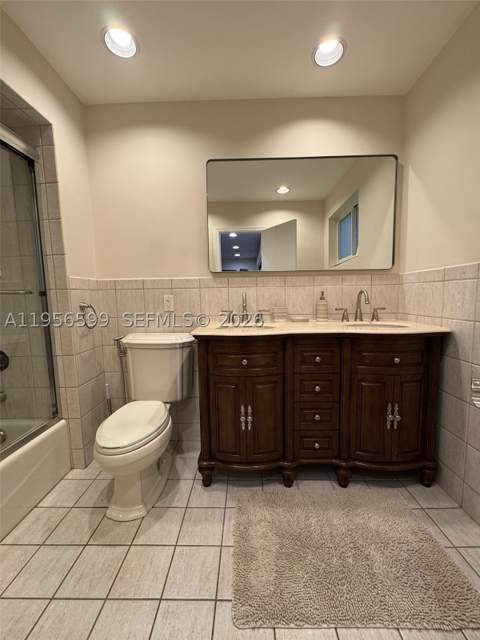 1110 Redbird Ave, Miami Springs FL - photo 17 of 25