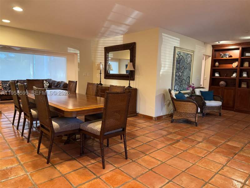 3 bedroom SingleFamilyResidence at 1110 Redbird Ave, Fort Knox Ests, Miami Springs — photo 5