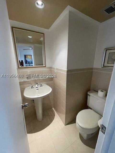 20408 NE 34th Ct 21, Aventura FL - photo 24 of 29