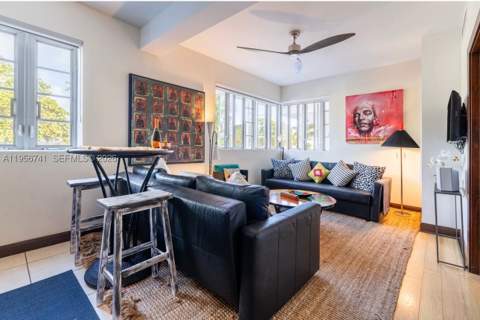 1036 Ocean Dr B201, Miami Beach FL - photo 13 of 32