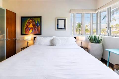 1036 Ocean Dr B201, Miami Beach FL - photo 9 of 32