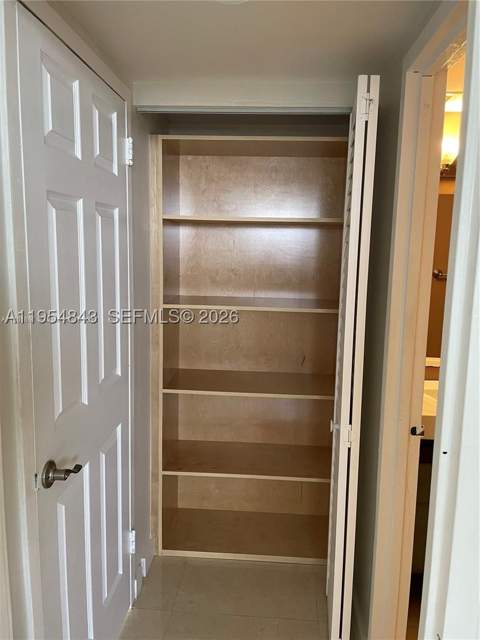 13155 Ixora Ct 901, North Miami FL - photo 9 of 20