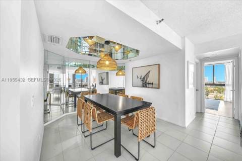 3610 Yacht Club Dr 1001, Aventura FL - photo 12 of 32