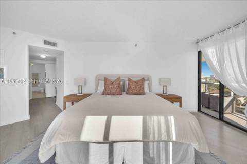 3610 Yacht Club Dr 1001, Aventura FL - photo 18 of 32