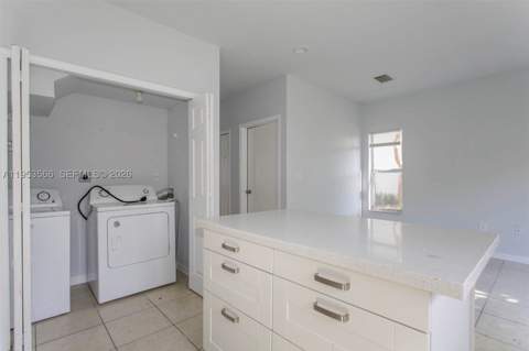 1518 SE 31 Ct, Homestead FL - photo 14 of 24