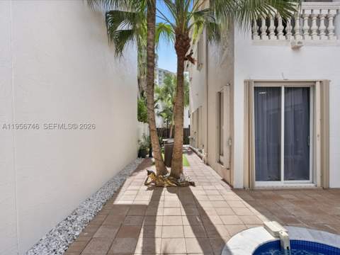3960 194th Trl, Sunny Isles Beach FL - photo 11 of 75