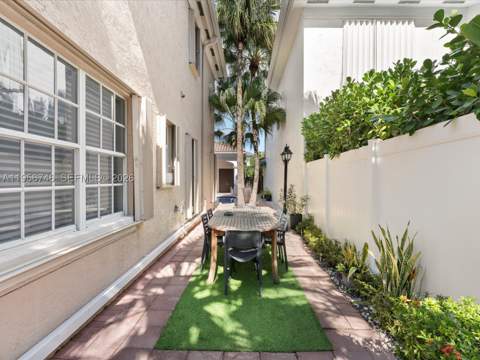3960 194th Trl, Sunny Isles Beach FL - photo 13 of 75