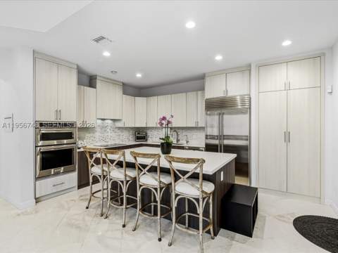 3960 194th Trl, Sunny Isles Beach FL - photo 17 of 75