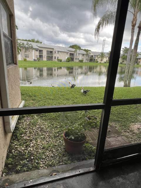 1021 Adams Avenue 1021f, Homestead FL - photo 19 of 23
