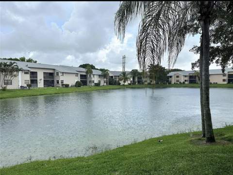 1021 Adams Avenue 1021f, Homestead FL - photo 22 of 23