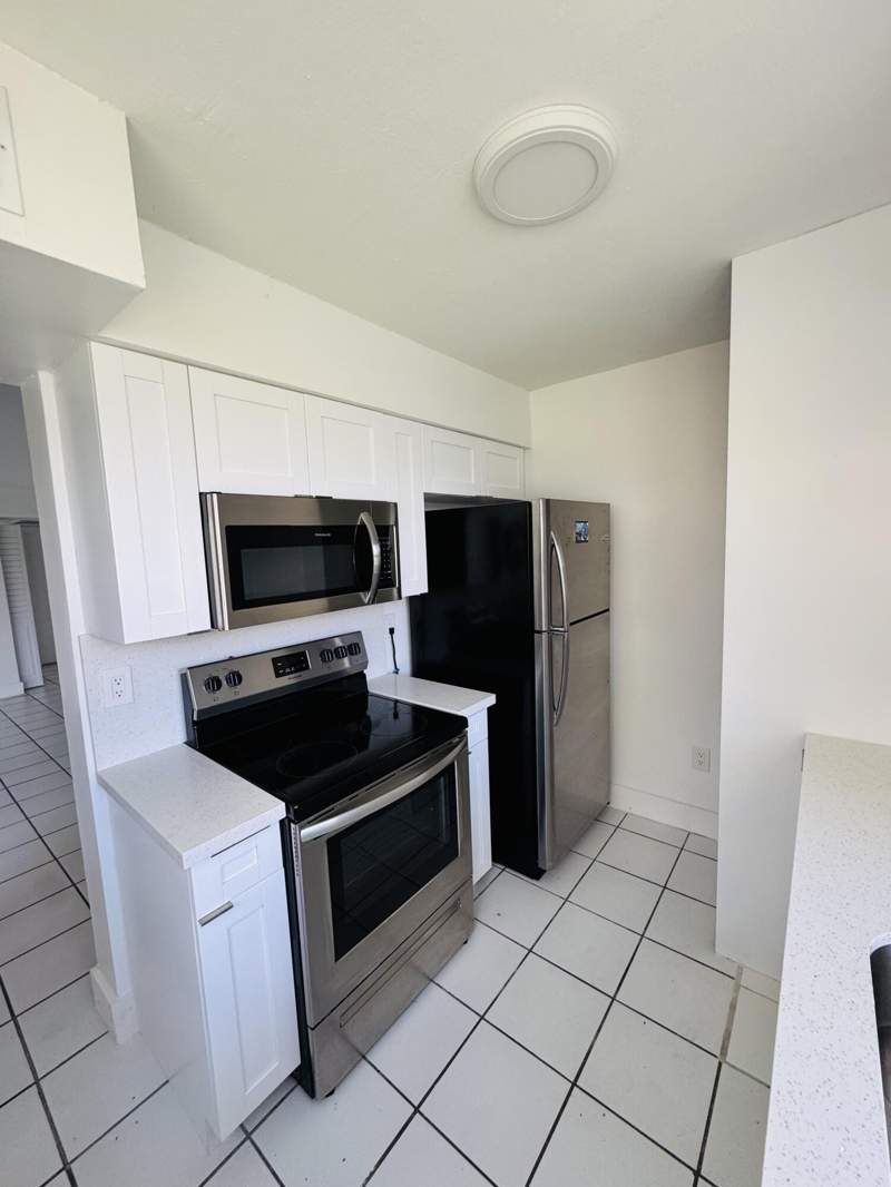 2 bedroom Condominium at 1021 Adams Avenue 1021f, Lakeshore Condo #2, Homestead — photo 4
