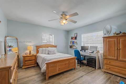 9412 SW 184th Ter, Cutler Bay FL - photo 13 of 23