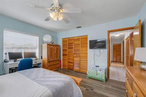 9412 SW 184th Ter, Cutler Bay FL - photo 14 of 23