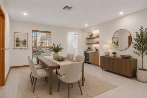 9412 SW 184th Ter, Cutler Bay FL - photo 8 of 23