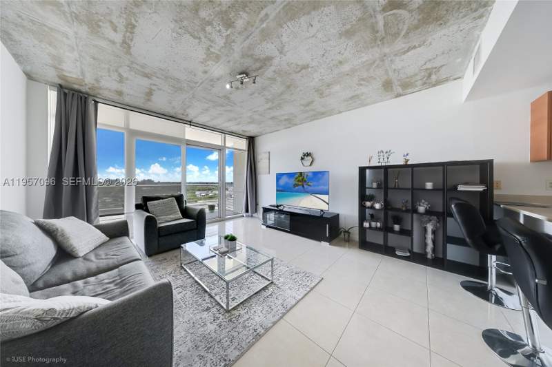 1 bedroom Condominium at 3250 NE 1st Ave 811, Midblock Miami Condo, Miami — photo 4