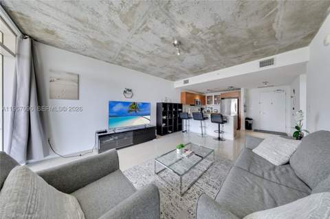 3250 NE 1st Ave 811, Miami FL - photo 6 of 15