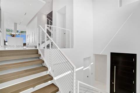 3750 Yacht Club Dr Th1, Aventura FL - photo 18 of 85