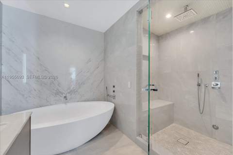 18501 Collins Ave 704, Sunny Isles Beach FL - photo 17 of 36