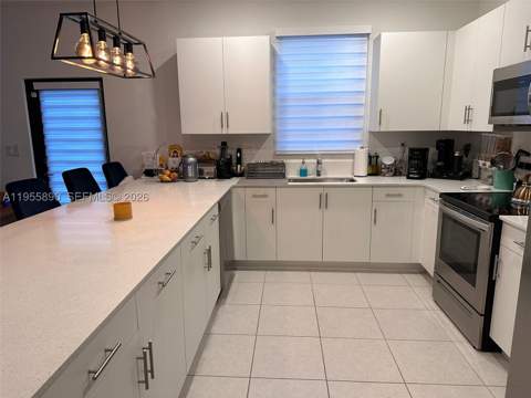 12961 SW 230th St, Miami FL - photo 12 of 39