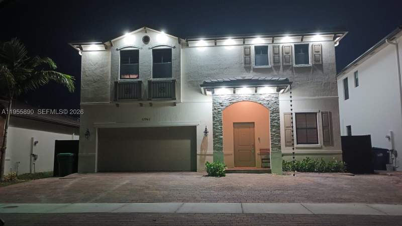 4 bedroom SingleFamilyResidence at 12961 SW 230th St, Kendall Assemblage North, Miami — photo 2