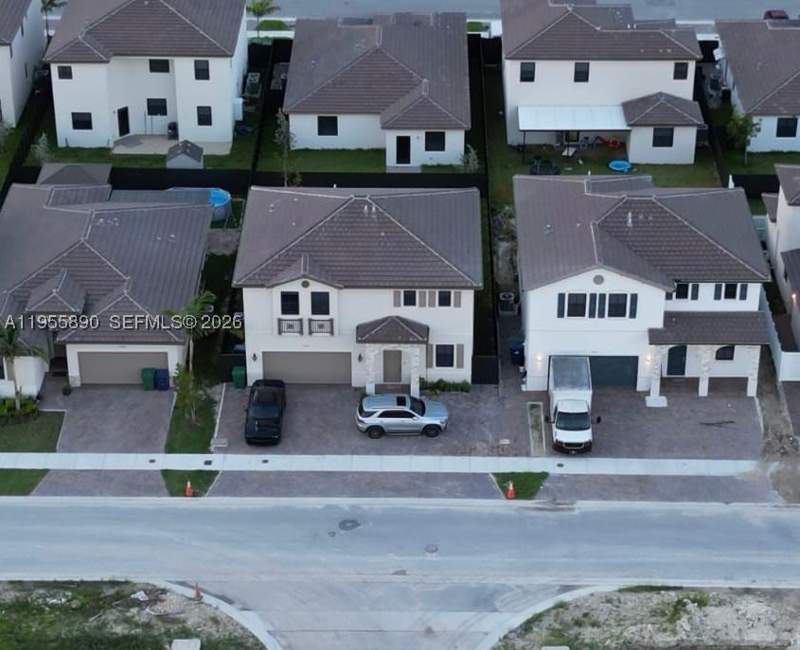 4 bedroom SingleFamilyResidence at 12961 SW 230th St, Kendall Assemblage North, Miami — photo 3
