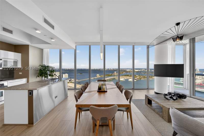 2 bedroom Condominium at 888 Biscayne Blvd 5508, Marinablue Condo, Miami — photo 2
