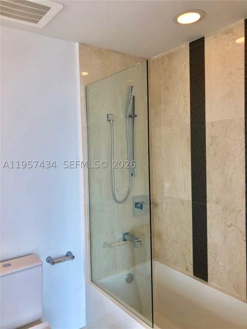 601 NE 27th St 801, Miami FL - photo 15 of 21