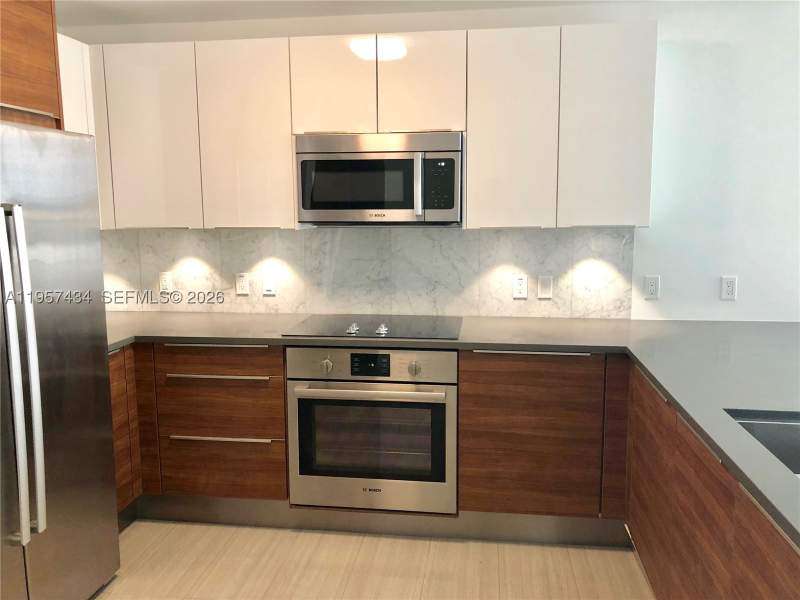 2 bedroom Condominium at 601 NE 27th St 801, The Crimson Condominium, Miami — photo 4