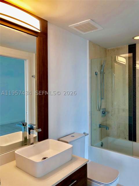 601 NE 27th St 801, Miami FL - photo 7 of 21