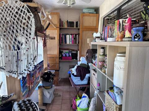 2480 W 67th Pl 23-12, Hialeah FL - photo 10 of 16