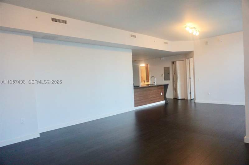 1 bedroom Condominium at 601 NE 27th St 1706, The Crimson Condominium, Miami — photo 3