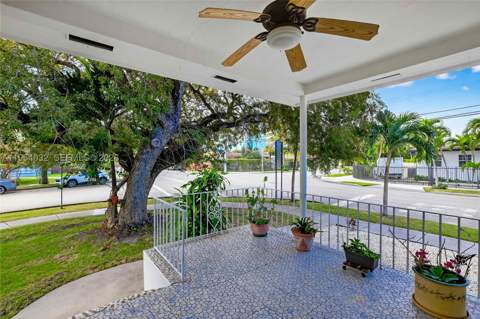2399 SW 26th Ln, Miami FL - photo 21 of 43