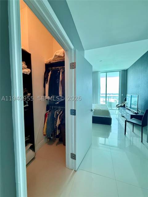 7928 East Dr 905, North Bay Village FL - photo 17 of 19