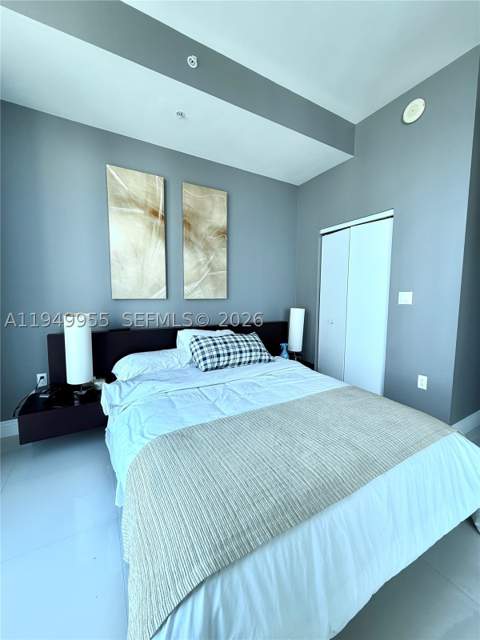 7928 East Dr 905, North Bay Village FL - photo 18 of 19