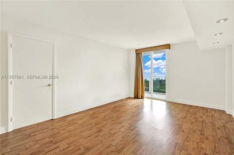 100 S Bayview Dr 1222, Sunny Isles Beach FL - photo 16 of 62