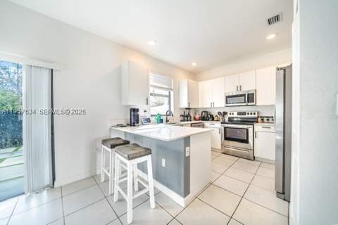 492 NW 203rd Ter, Miami Gardens FL - photo 11 of 27