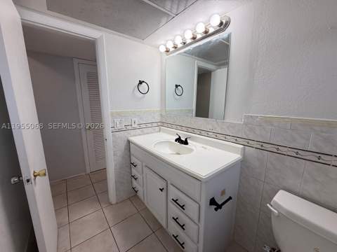 20490 NW 7th Ave 15, Miami Gardens FL - photo 15 of 25