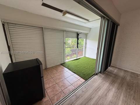 20490 NW 7th Ave 15, Miami Gardens FL - photo 20 of 25