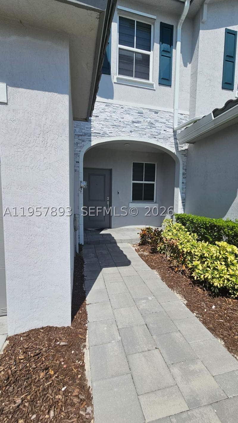 3 bedroom Townhouse at 1146 SE 26th Ter 0, Keys Gate Residential, Homestead — photo 3