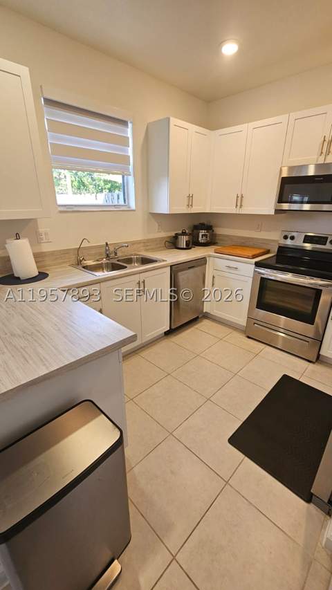 1146 SE 26th Ter 0, Homestead FL - photo 6 of 42