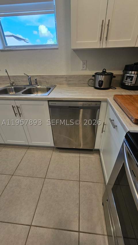 1146 SE 26th Ter 0, Homestead FL - photo 7 of 42