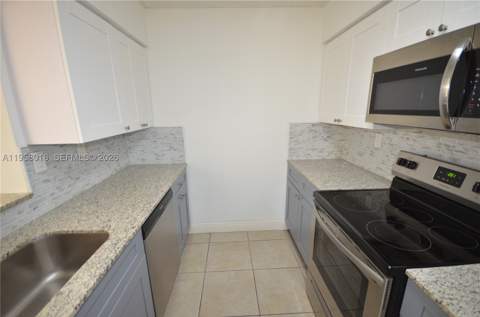 15201 SW 80th St 207, Miami FL - photo 14 of 19