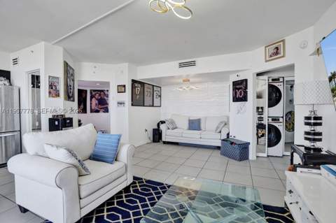 1330 West Ave 1811, Miami Beach FL - photo 11 of 65