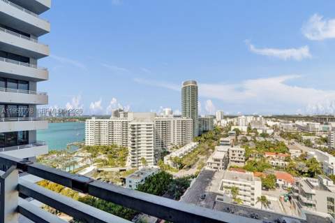 1330 West Ave 1811, Miami Beach FL - photo 6 of 65