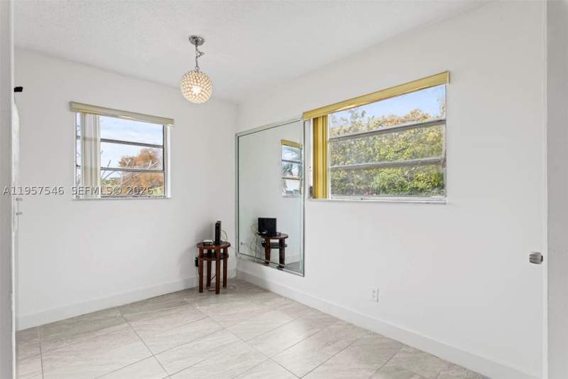 1 bedroom Condominium at 1220 SW 5th St 21, Garden Villas Condo, Miami — photo 5