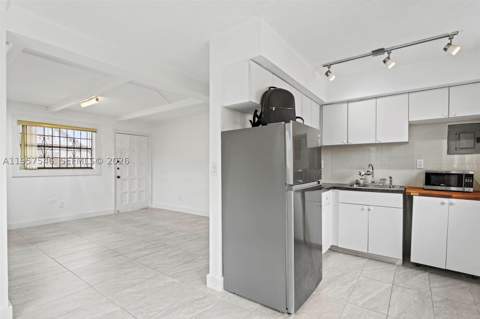 1220 SW 5th St 21, Miami FL - photo 6 of 15