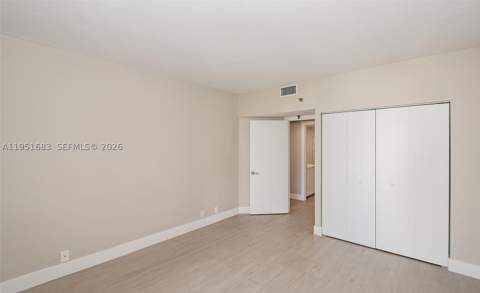 520 Brickell Key Dr A1010, Miami FL - photo 13 of 42